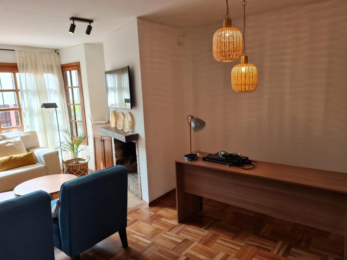 モンテビデオ Casa Carrascoヴィラ エクステリア 写真